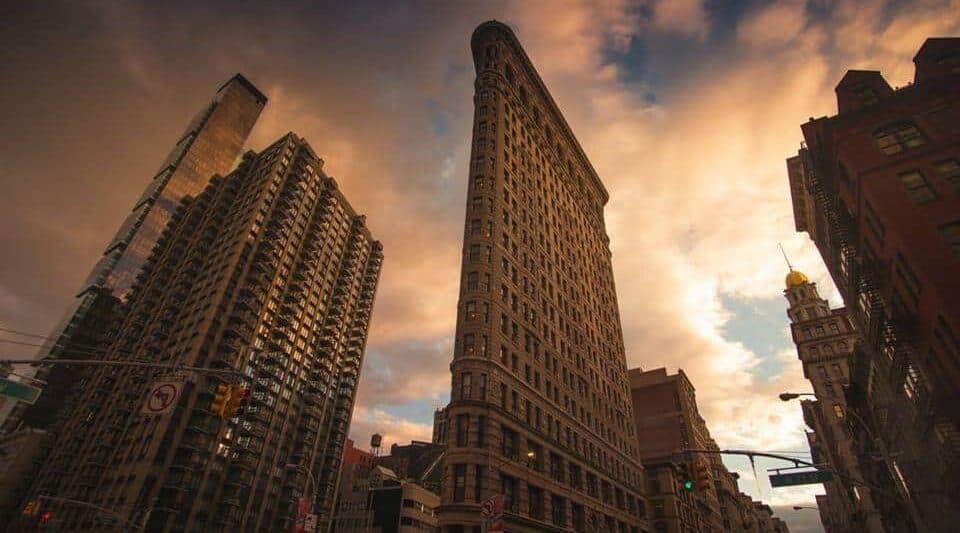 best NYC photography locations and how to find them | flat iron building in NYC