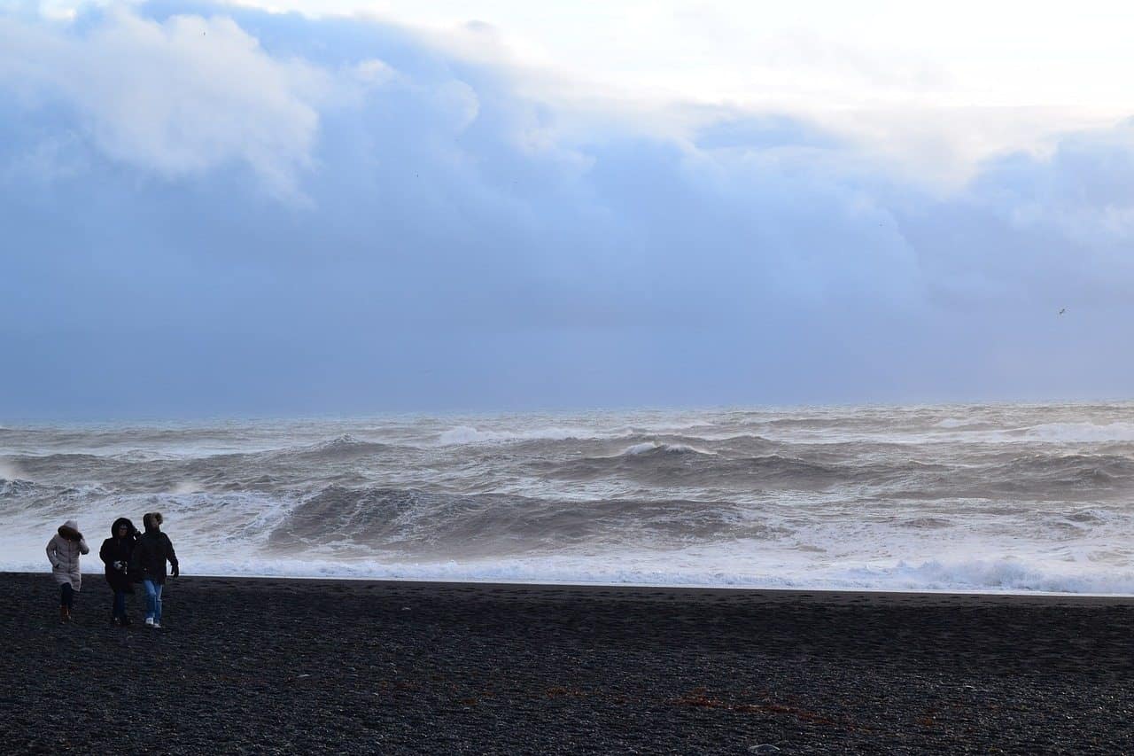 The Ultimate Guide To Visiting Beaches In Iceland