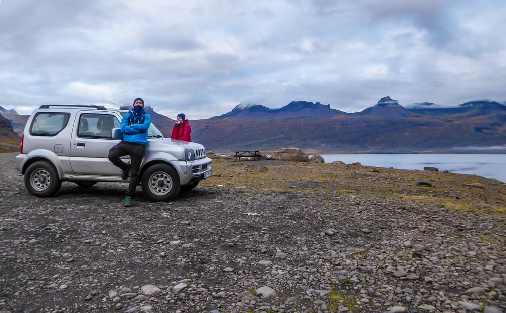 pull off don't park in the road in iceland