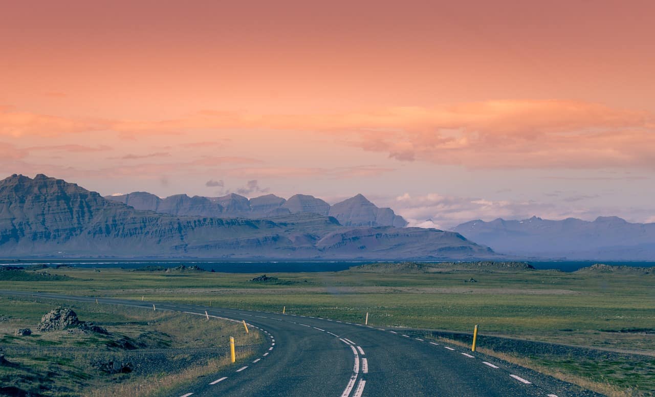 Driving is a popular way to get around Iceland on a budget 