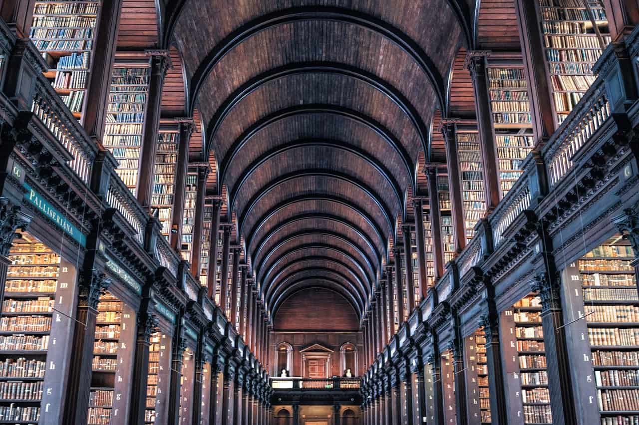 Trinity College Dublin Ireland road trip itinerary must see