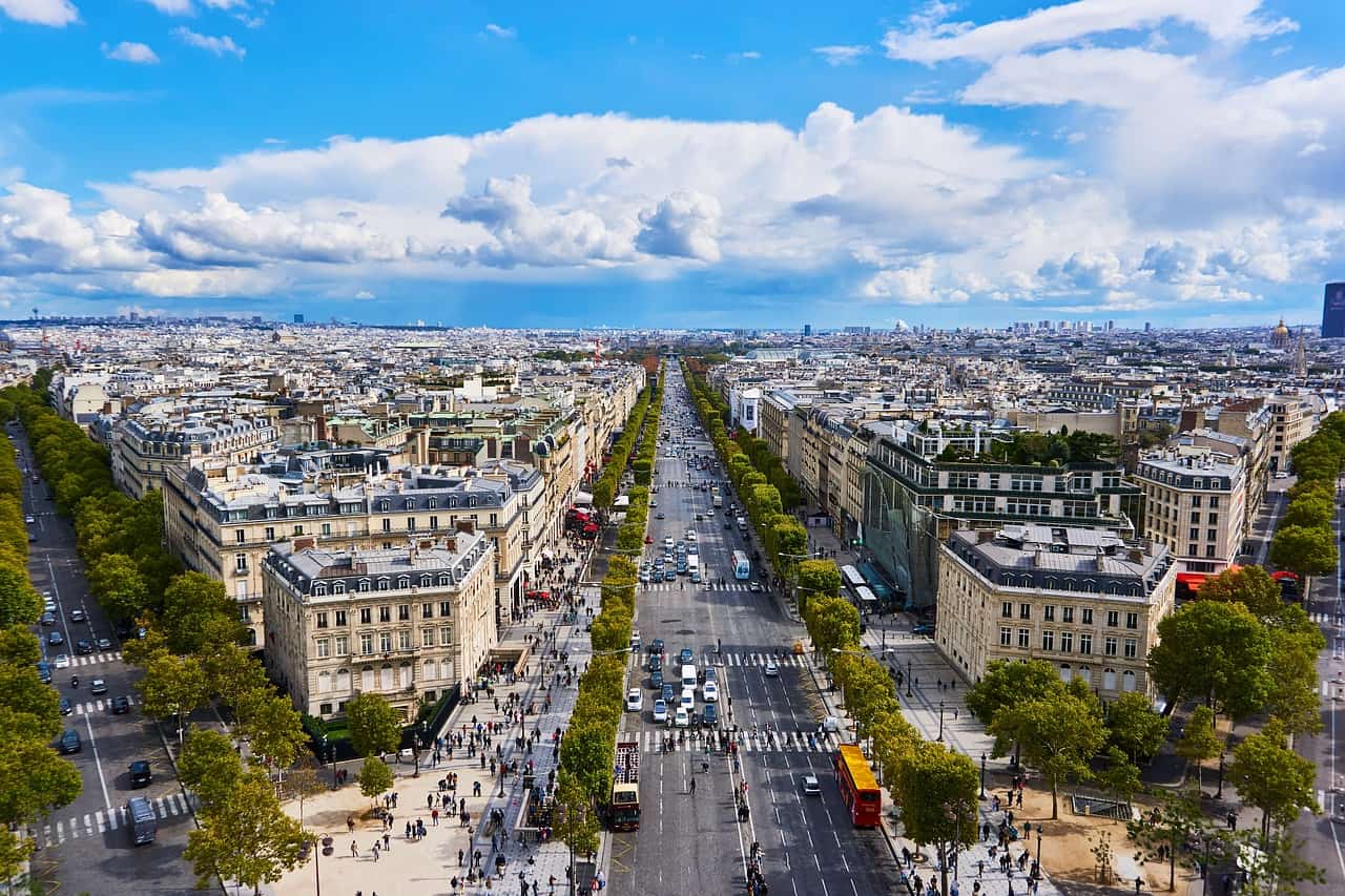 Visit Champs Elysees on your paris itinerary 