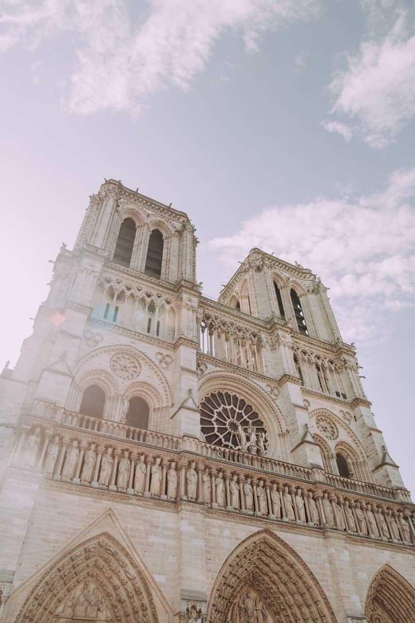 notre dame cathedral is an photography spot in Paris for instagram