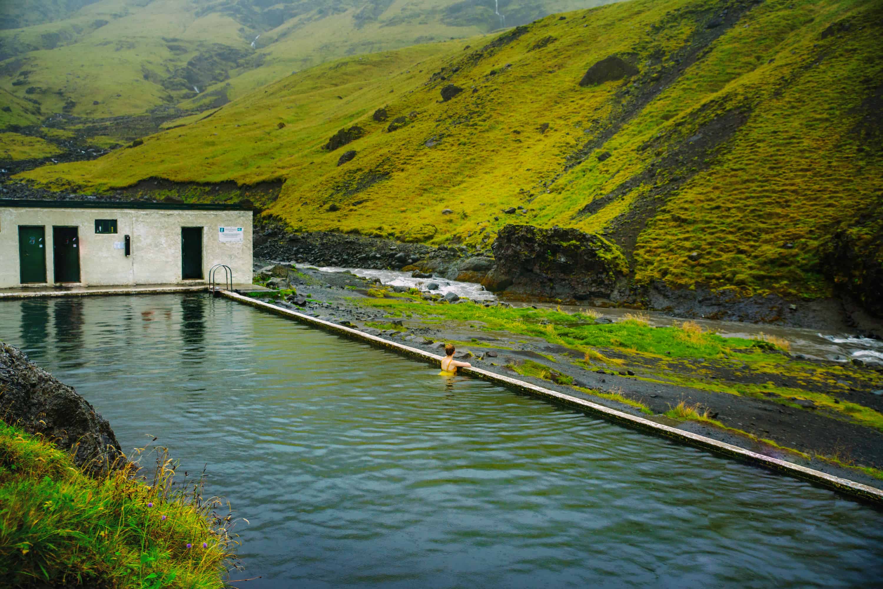 Iceland's Seljavallalaug pool | visiting Seljavallalaug hot springs in iceland 