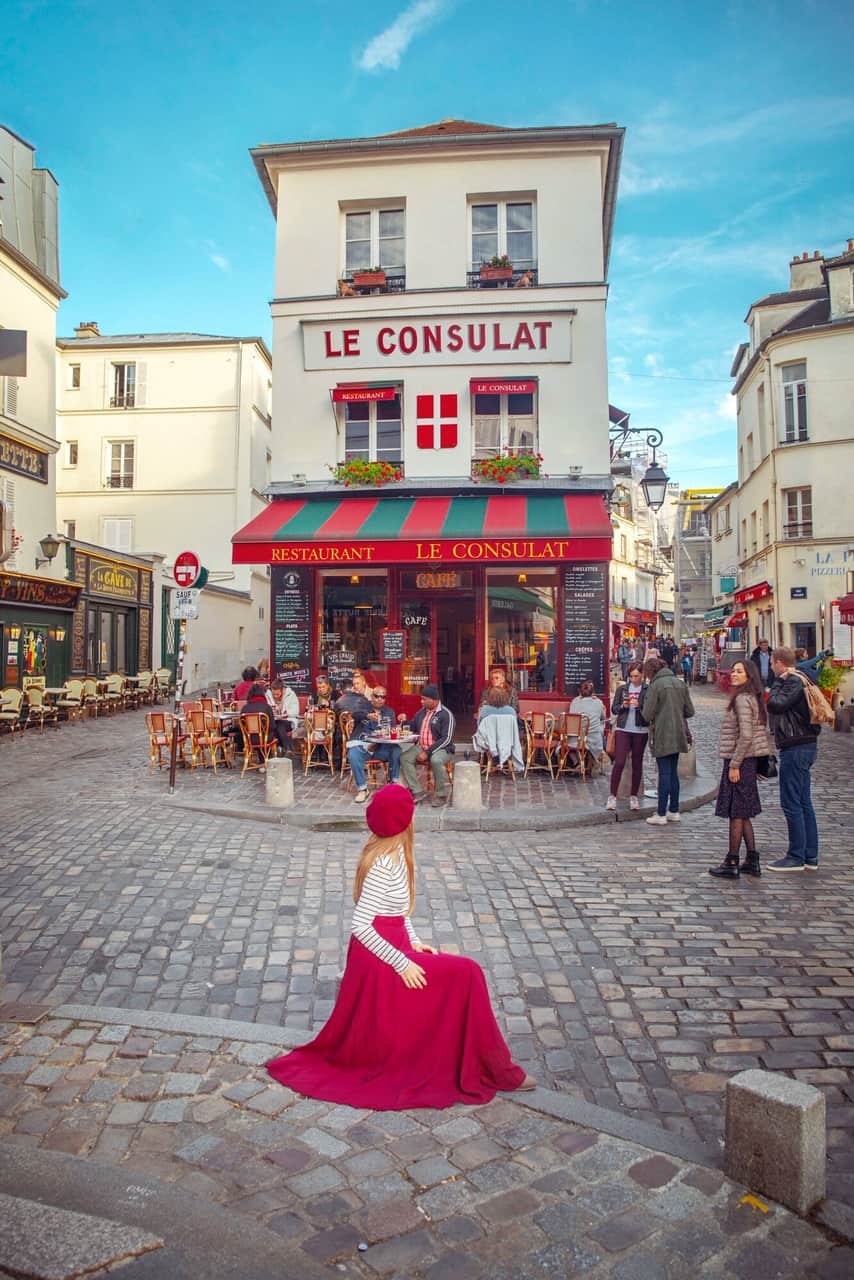 Le Consulat Cafe In Paris | Rue Norvins Street In Paris | Best things to do in Paris | paris travel tips