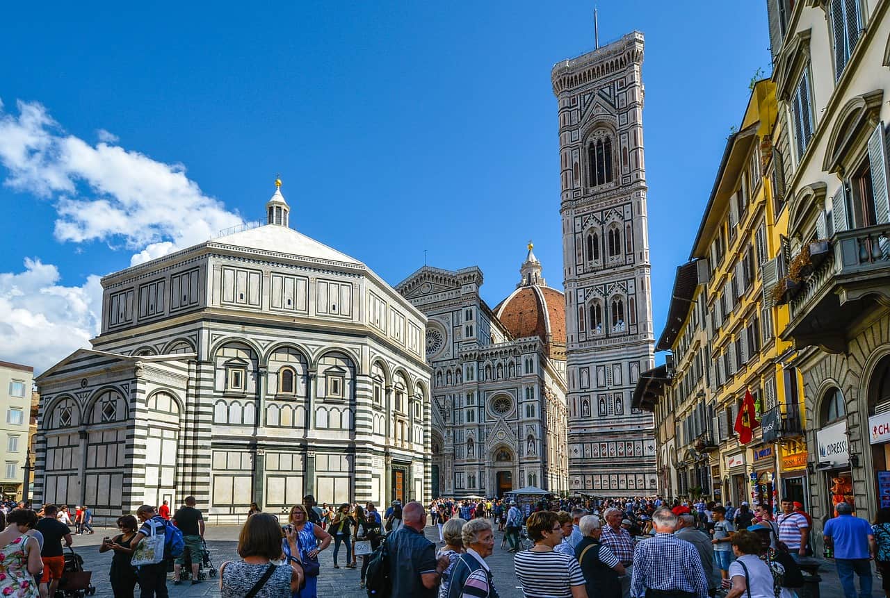 A Duomo Tour Allows You To Skip The Line And Beat The Crowds