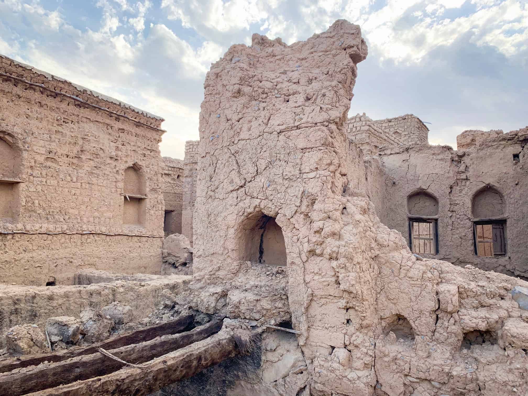 Crumbling building in Al Hamra Oman Village