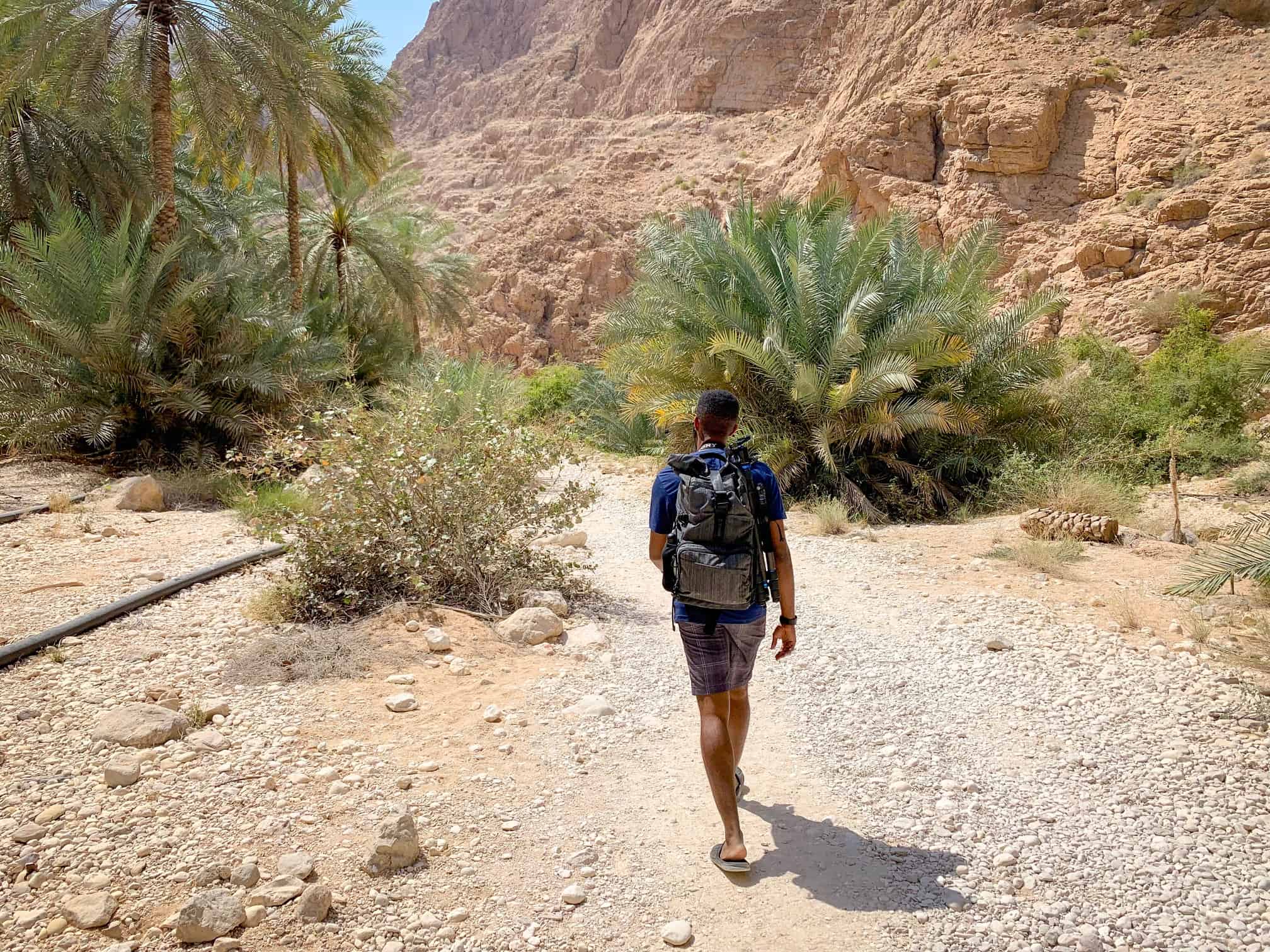 Hiking in Wadi Shab