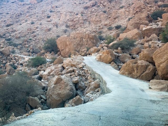How We Narrowly Avoided A Potential Scam At Wadi Tiwi In Oman - Follow