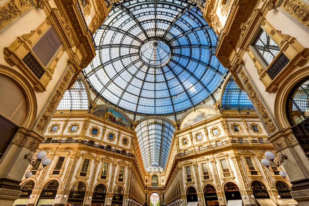 The Galleria Vittorio Emanuele II is an beautiful thing to do on your one day in Milan.