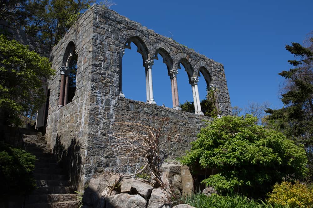 A scenic lookout from an Aerican castle in Massachusetts