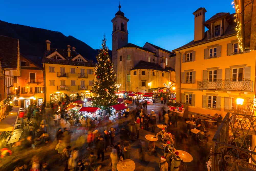 A panoramic view of the Santa Maria Maggiore Christmas Market