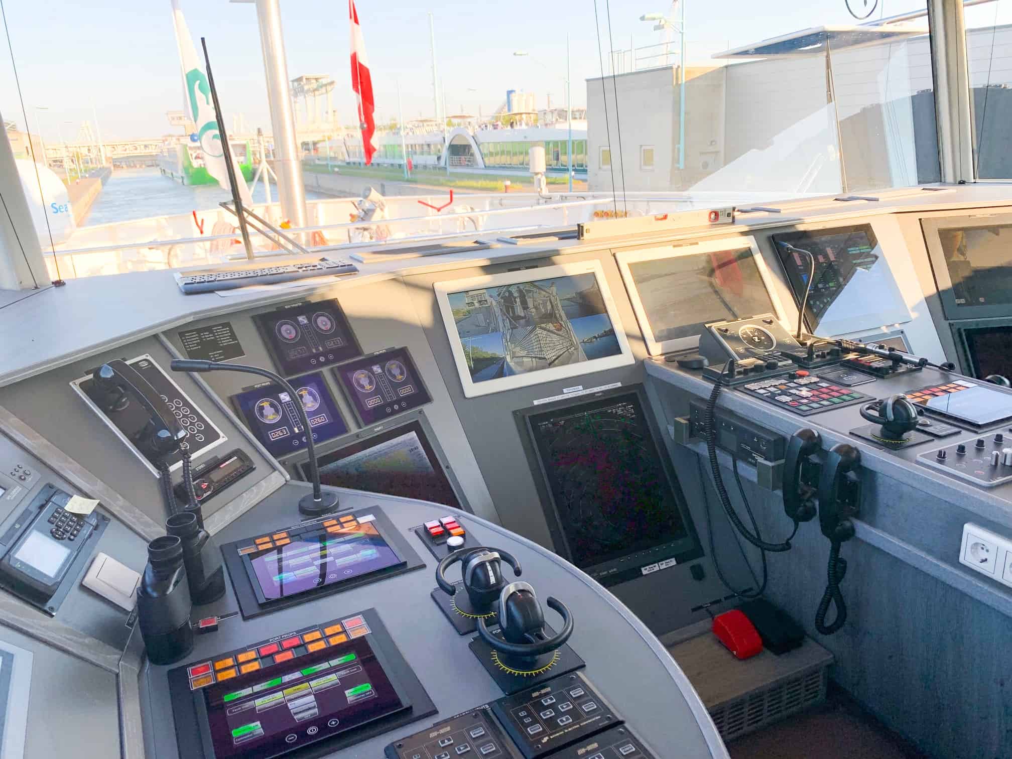 the open bridge on crystal river cruises