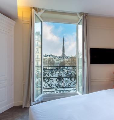 Hotel La Comtesse Paris offers Balcony Eiffel Tower views