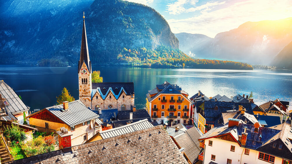 hallstatt austria castle view