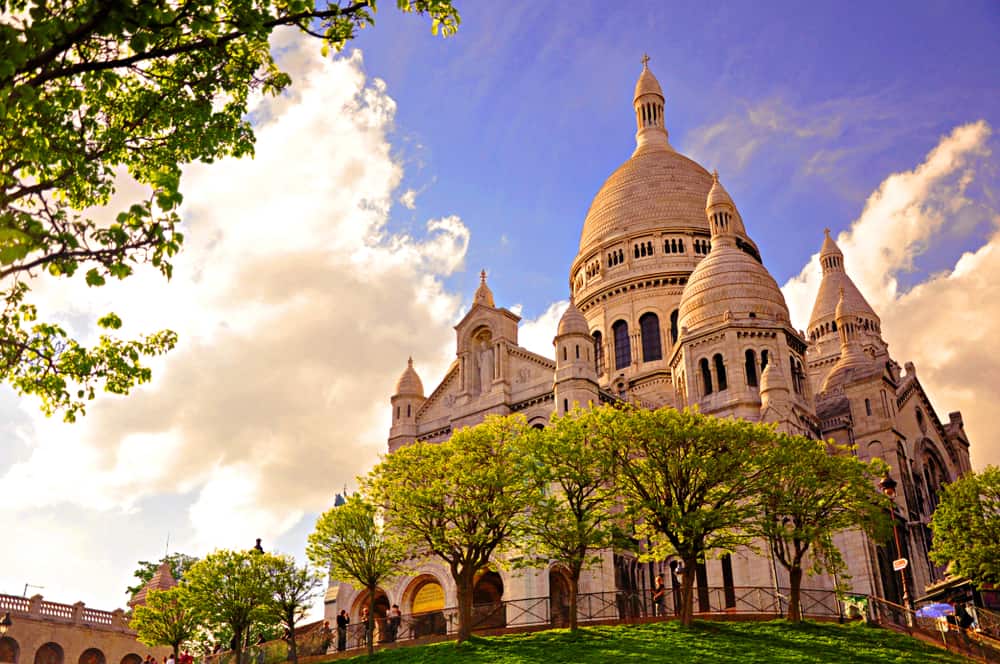 The sacre coeur is situated at the top of PAris' highest hill, its one of the most beautiful places in Paris