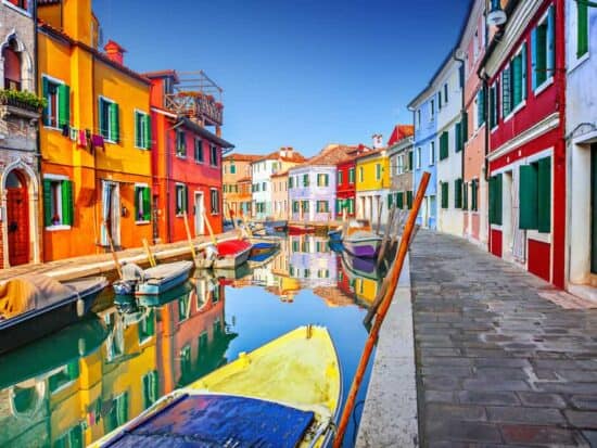 burano is the place to go spending oned ay in venice if you want to see some color