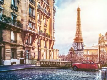 We hope you enjoy this article about beautiful places in Paris!