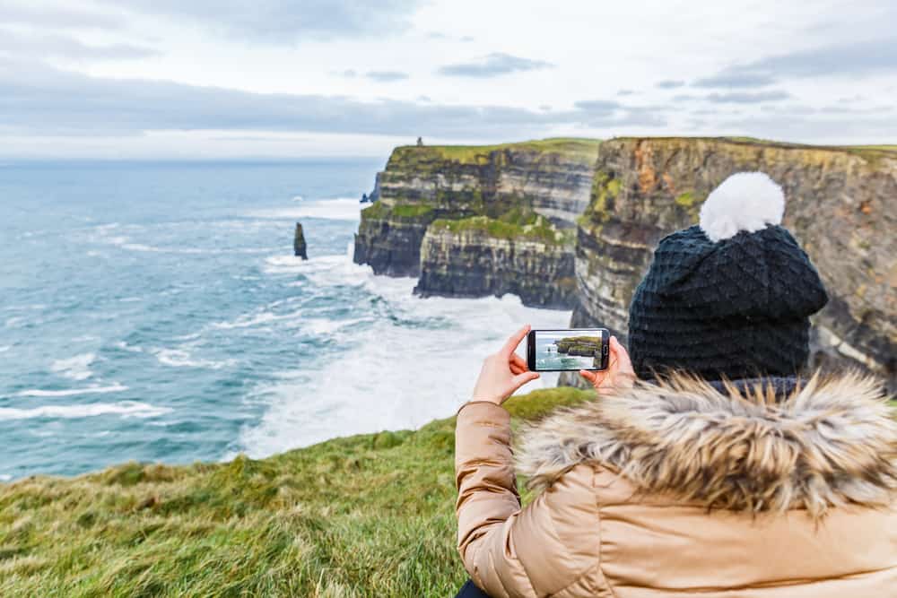 Extra storage for your phone is important so you can capture all beautiful landscapes, like the Cliffs of Mohr in Ireland! 