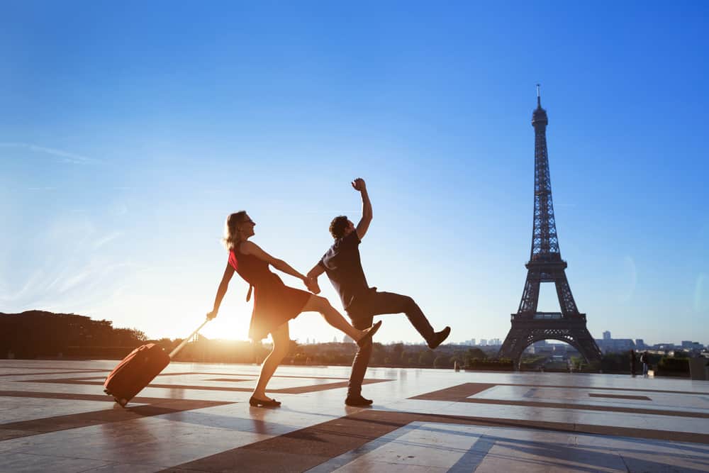 packing an anti-theft bag for Pais can help you carry your items around the busy city and make traveling safer!