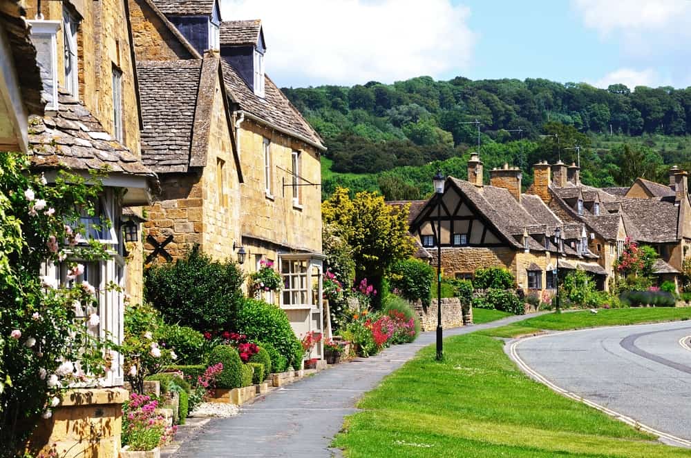 The beautiful streets and yellow limestone buildings make Broadway seem like it is straight from a fairy tale.