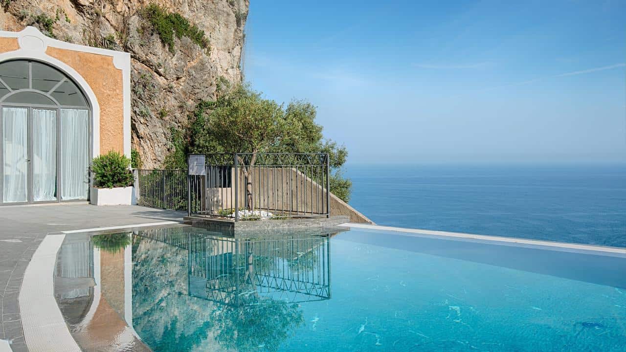 The infinity pool at Convento di Amalfi, Amalfi. It's where to stay on the Amalfi Coast.