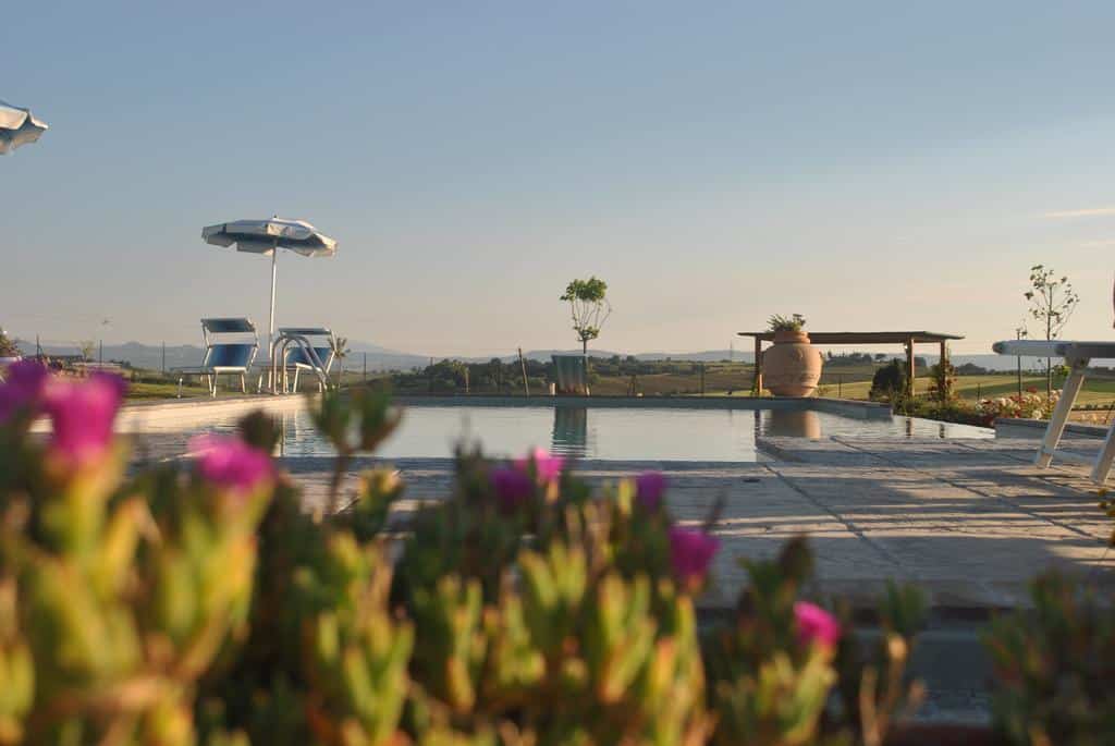 If you are looking for Tuscany villas with private pools, stay at Corte della Stelle