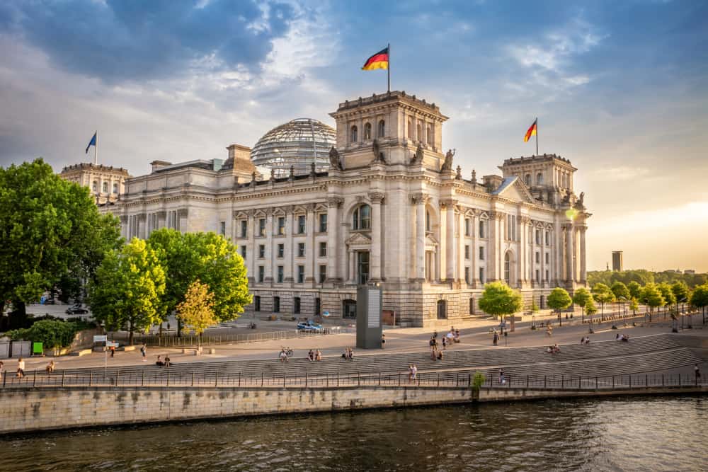 a full view of the Reichstag building during your 3 days in Berlin