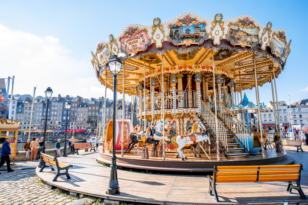 See the carousel that Honfleur is known for