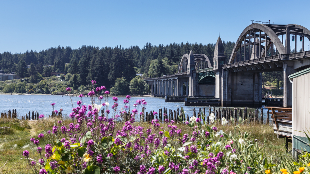 the Siuslaw River Bridge on your Oregon coast road trip