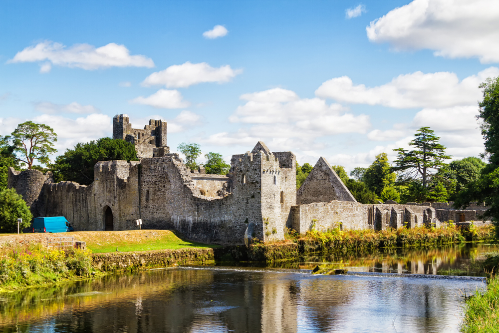 ruins of ancient Irish castle