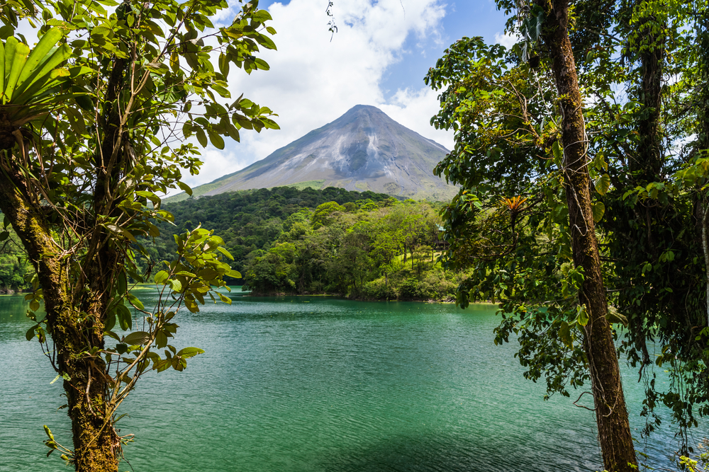 Visiting beautiful Arenal Volcano on your Costa Rica Honeymoon