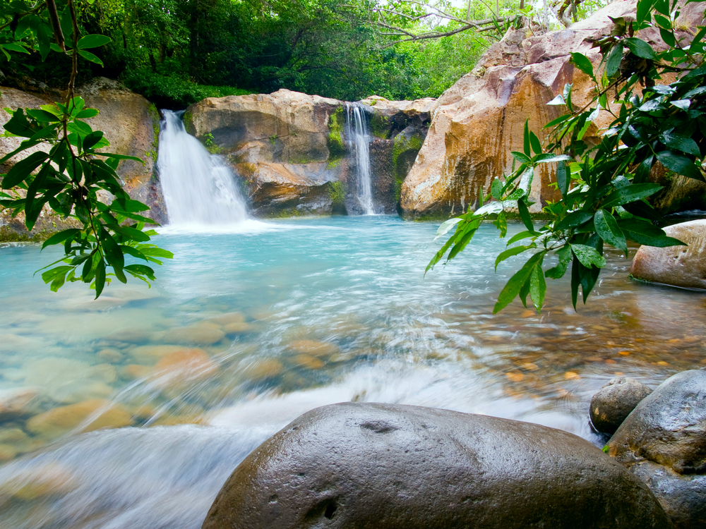 beautiful hot springs you can visit on your costa rica honeymoon