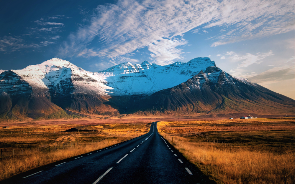 driving the Iceland Ring Road