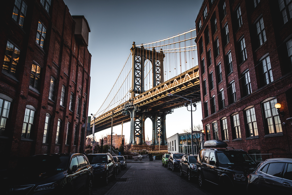 the view of the Manhattan Bridge from DUMBO during your 4 days in New York