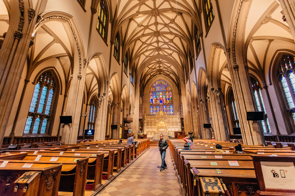 the inside of Trinity Church during your 4 days in New York