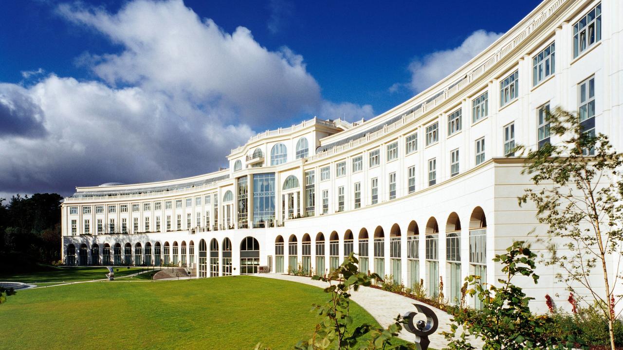 Outside of the Powerscourt Hotel