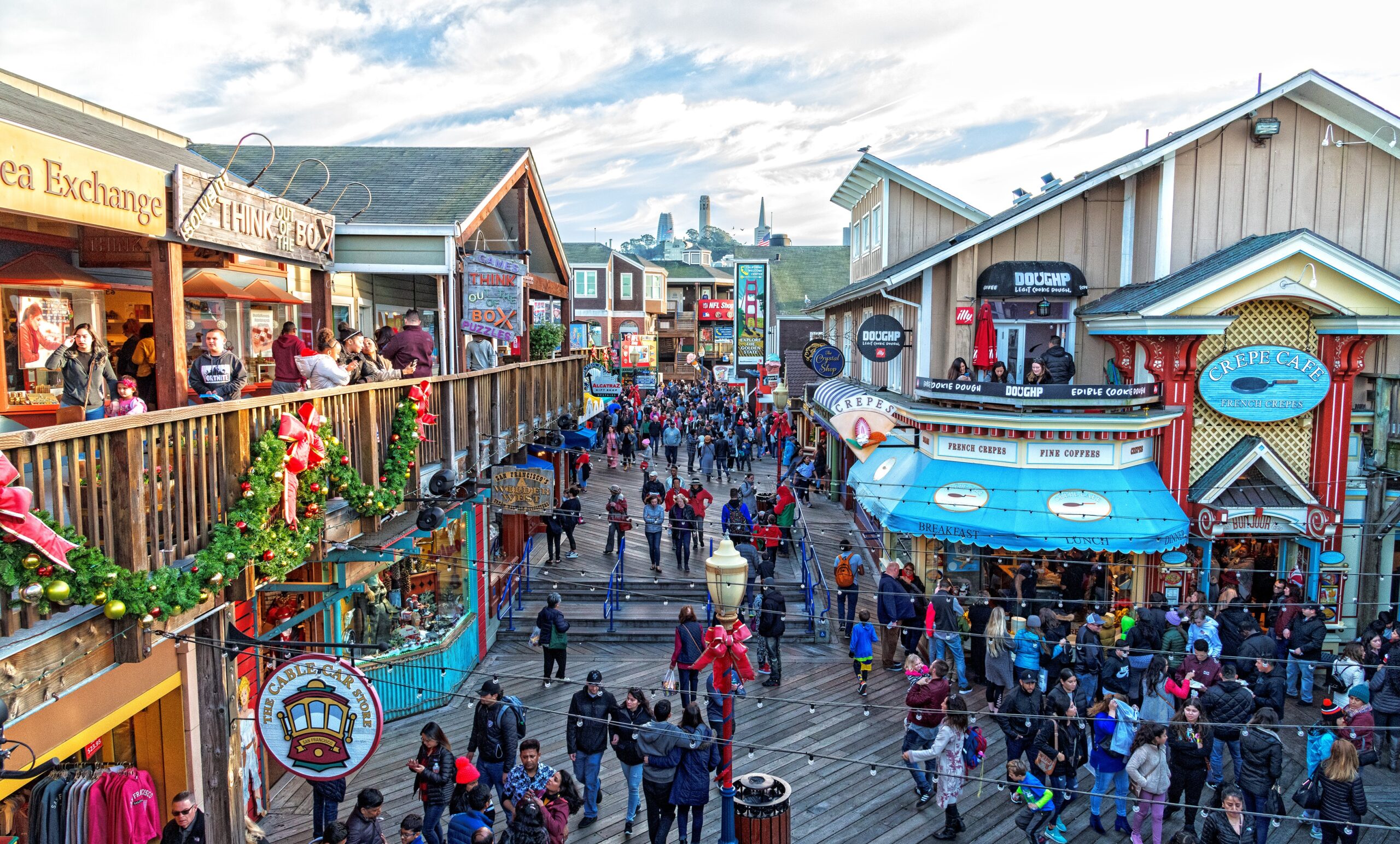 Photo of shops at Fisherman's Wharf, the best place in San Francisco for families. 