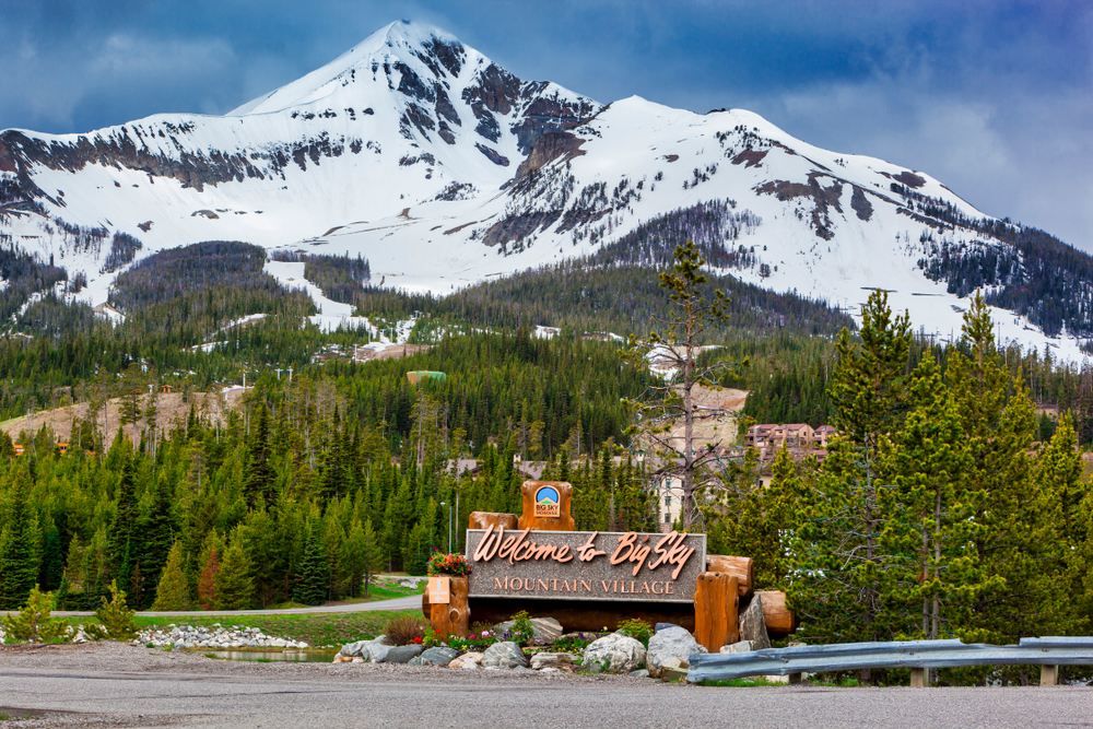 Photo of the entrance to Big Sky Mountain Village.