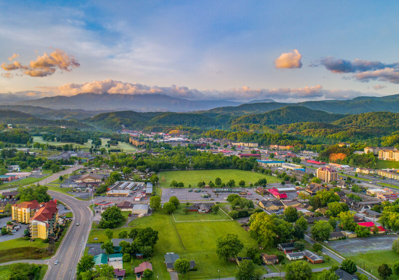 16 Things To Do In Pigeon Tennessee Follow Me Away