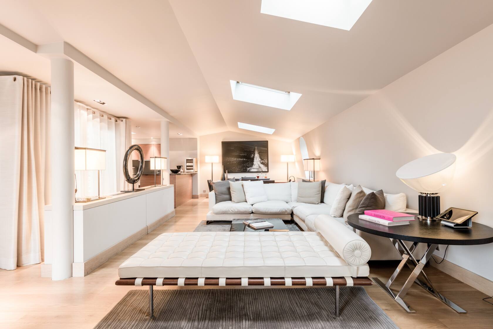 18 Best Airbnbs In Paris Eiffel Tower Views Lofts More Follow Me Away