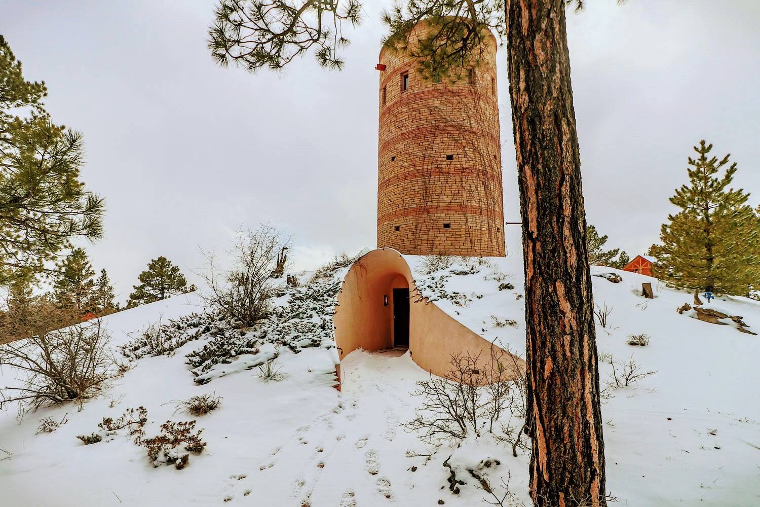 A unique Colorado Airbnb in the snow 