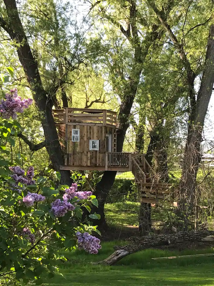 Utah Treehouse at Victorian Woods