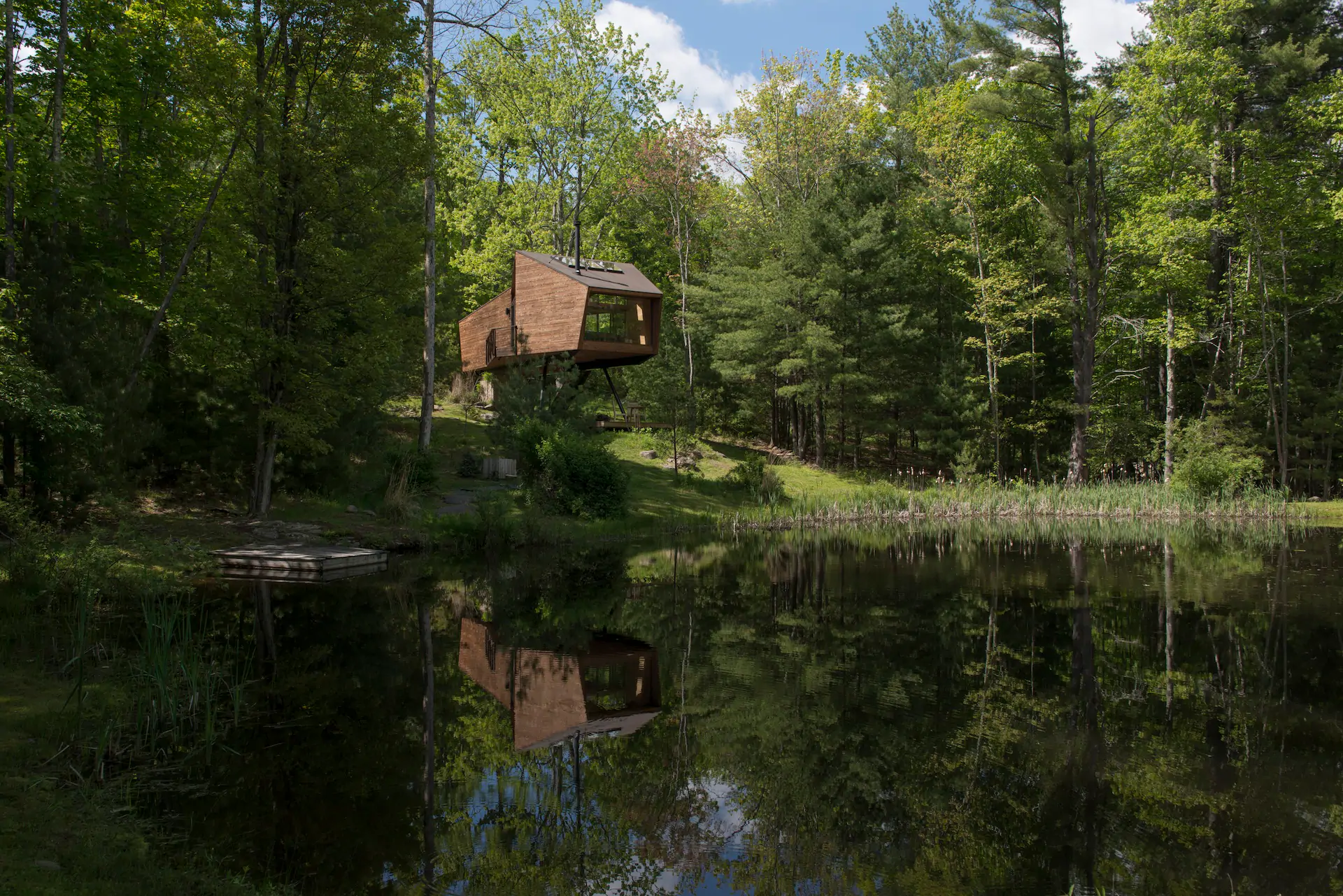 Photo of a tree house where you can stay on your New York road trip.