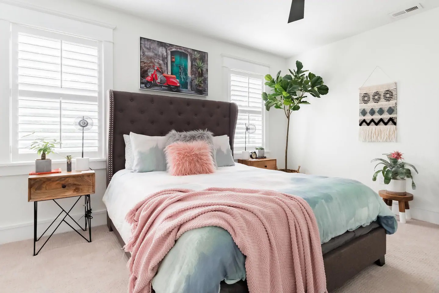 Photo of a bedroom inside a Airbnb located in the Outer Banks.