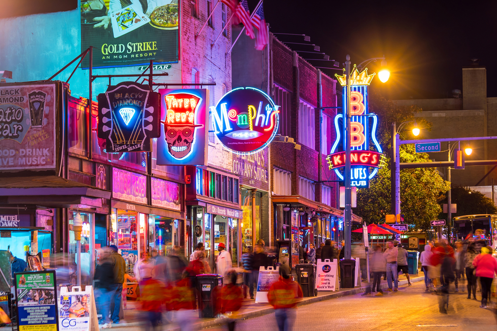 street bustling with nightlife in Nashville weekend getaways in Tennessee