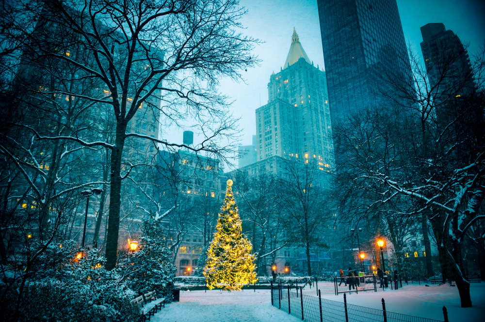 A Christmas scene in New York City