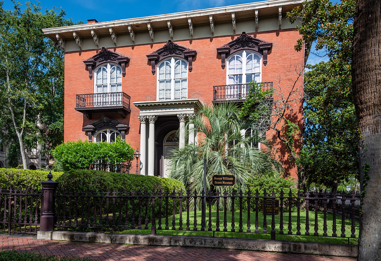 Mercer Williams house - things to do in Savannah