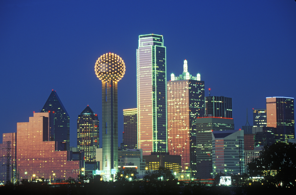 photo of Dallas skyline 