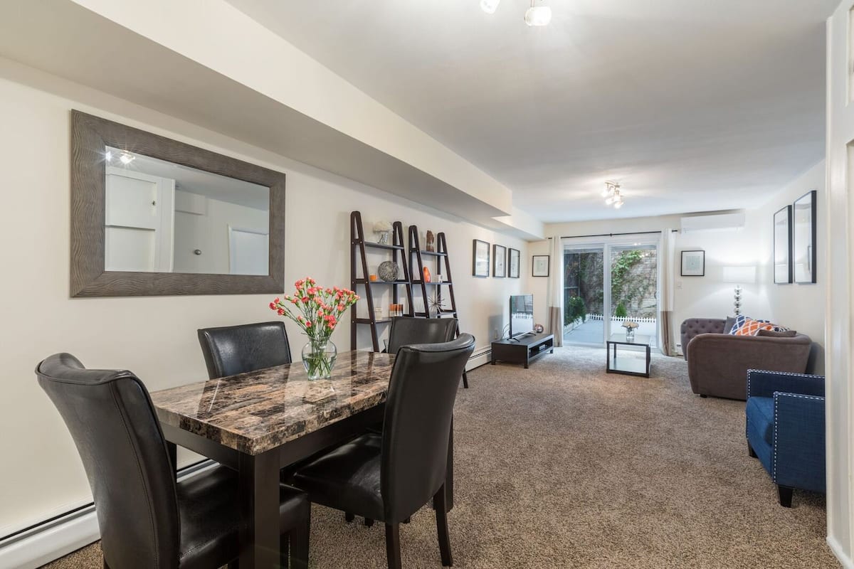 25 Best Airbnbs In NYC (Lofts, Penthouses, & more!) Follow Me Away